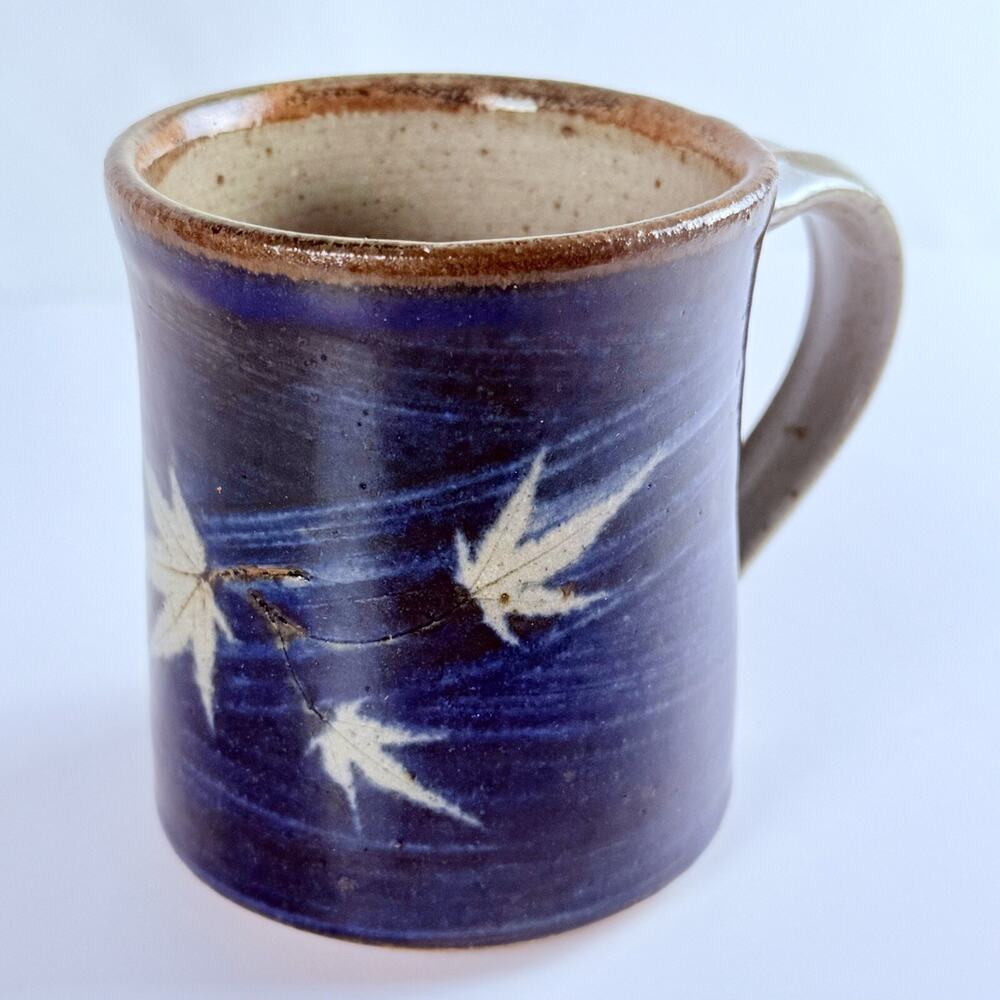 Studio Art Pottery Mug Hand thrown SIGNED Blue Maple Leaves Glaze Coffee Cup 3.5